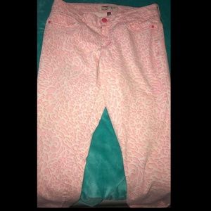 Size 13 lei capris.